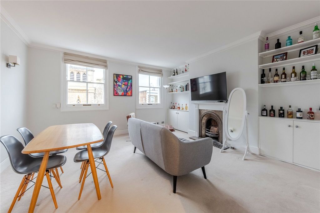 Property photo 3 of 8 Reception Room 2