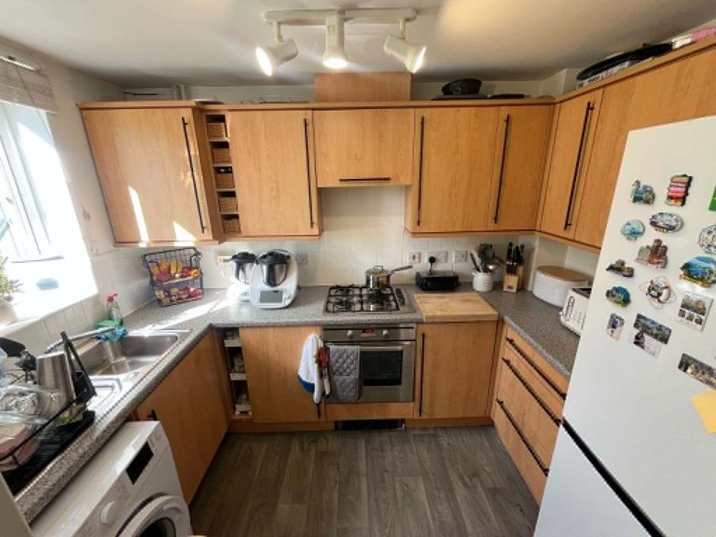 Property photo 3 of 9