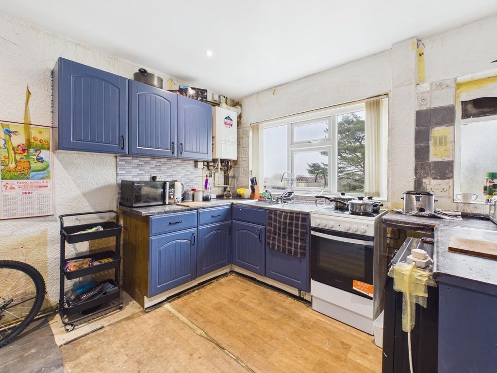 Property photo 2 of 9 Cam04899G0-Pr0308-Still006.Jpg