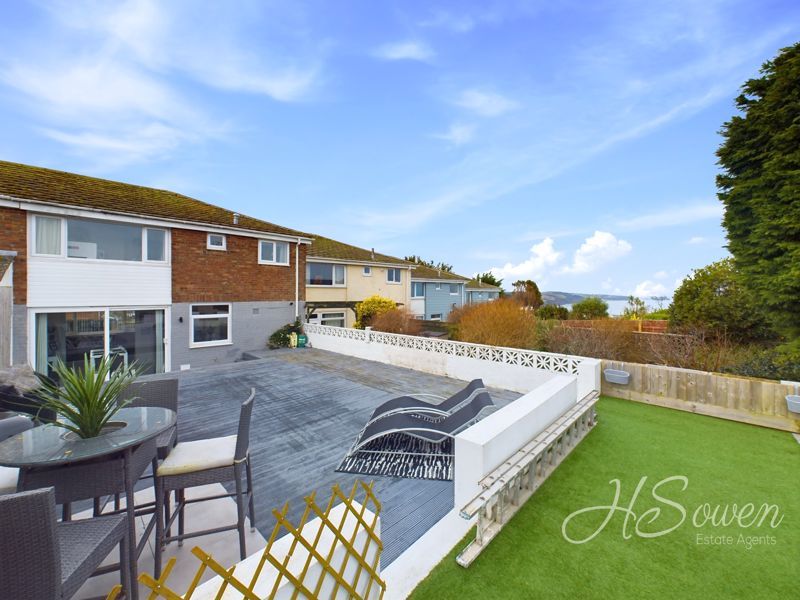 Property photo 1 of 24 Photo 10