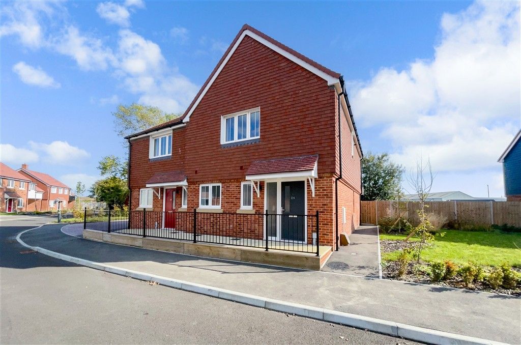 Property photo 2 of 12 Front