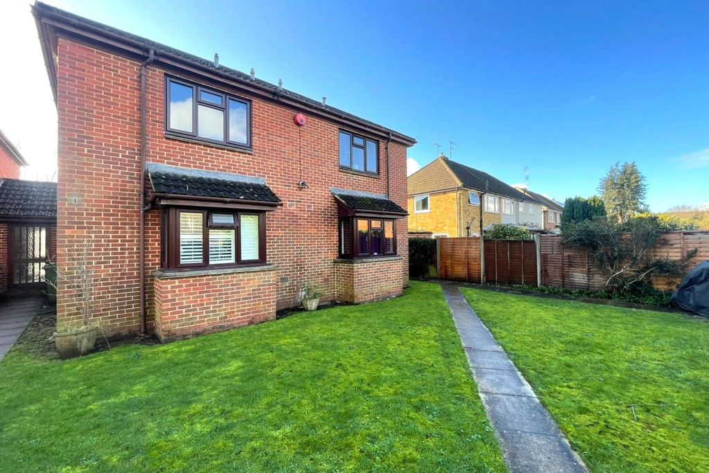 Property photo 1 of 8 Picture No. 21