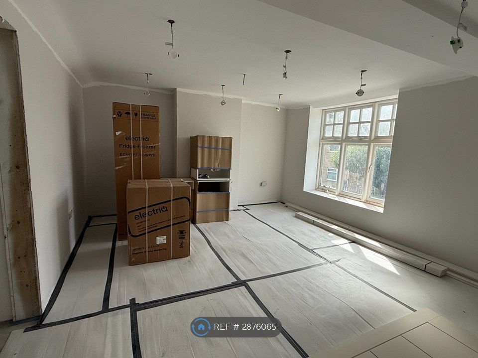 Property photo 3 of 8