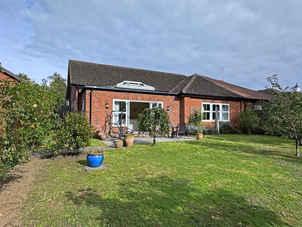 Property photo 2 of 24