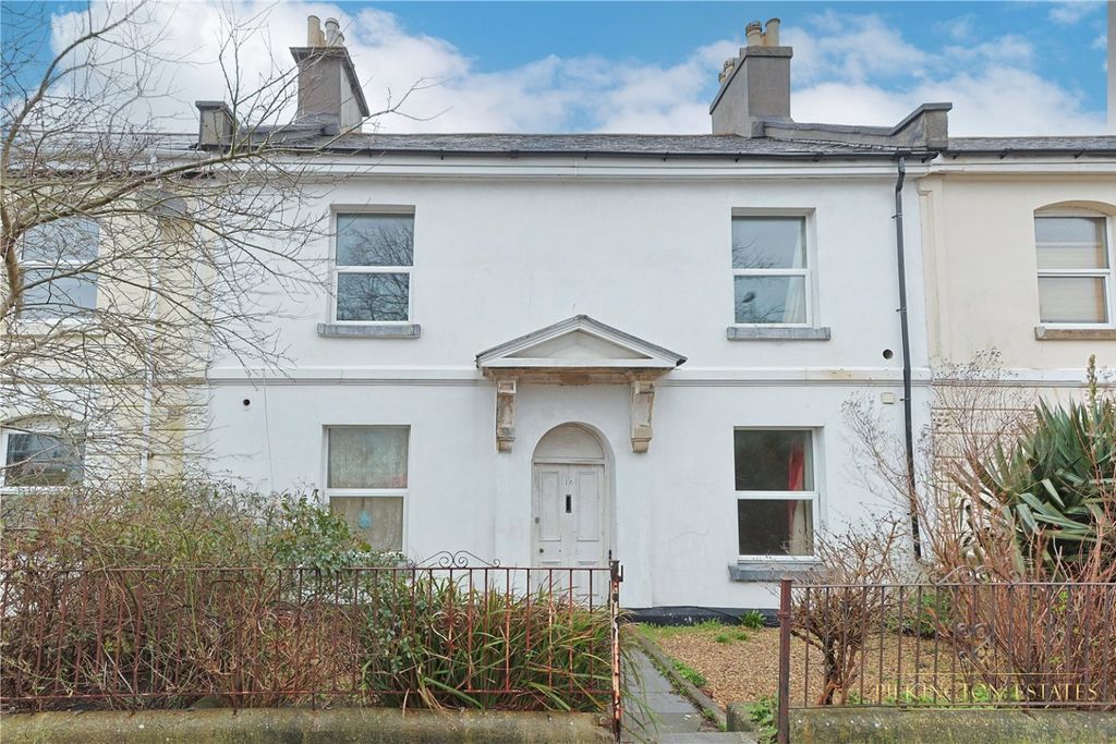 Property photo 1 of 18 4275171