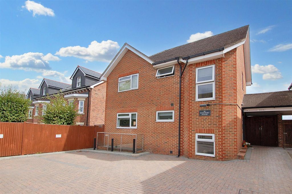 Property photo 1 of 10 Dsc_0048 (1).Jpg