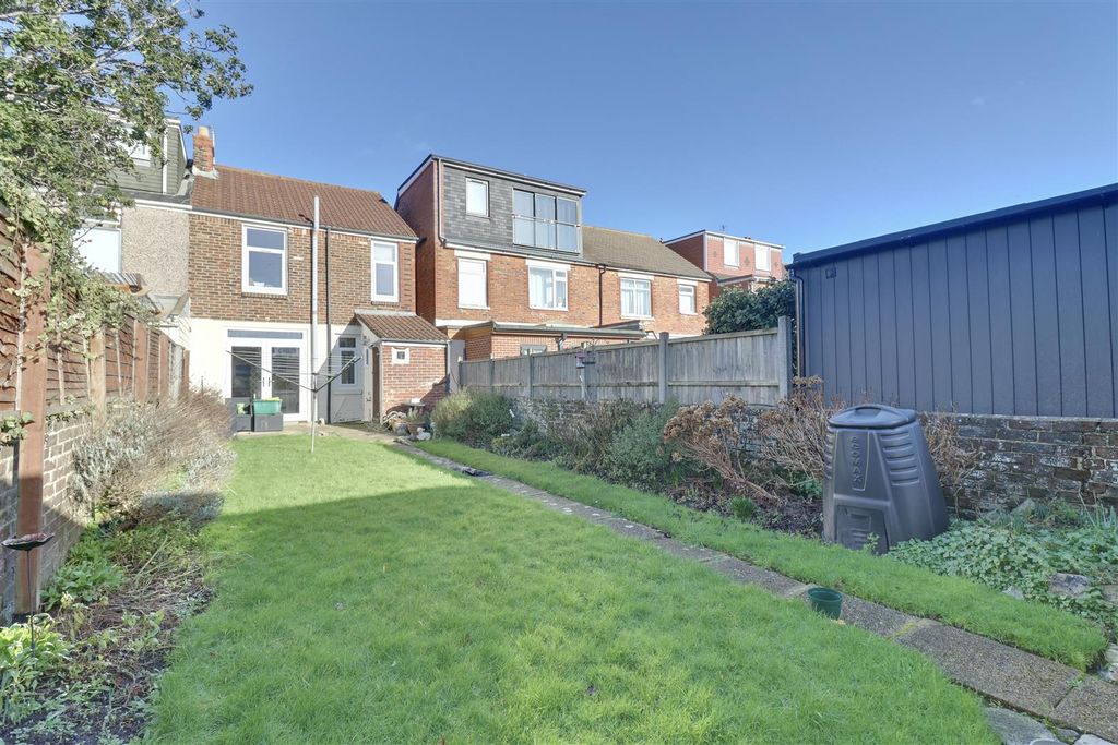 Property photo 3 of 13 382A0088-382A0090.Jpg