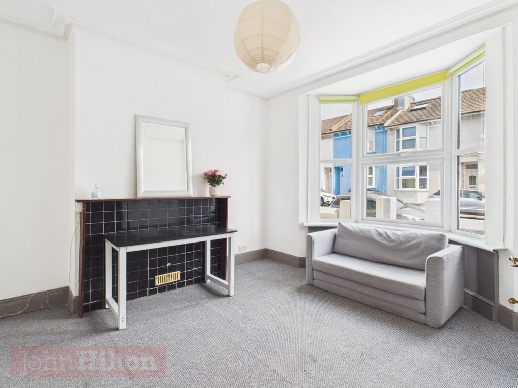 Property photo 3 of 17 Pr0707-Still009.Jpg