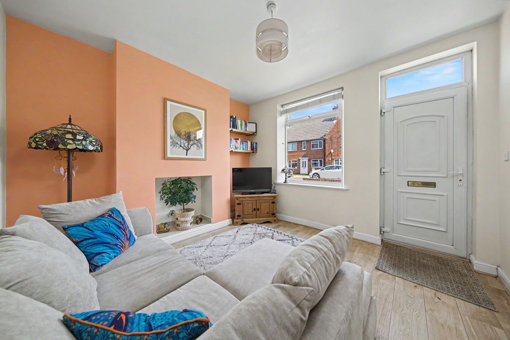 Property photo 2 of 24 Living Room