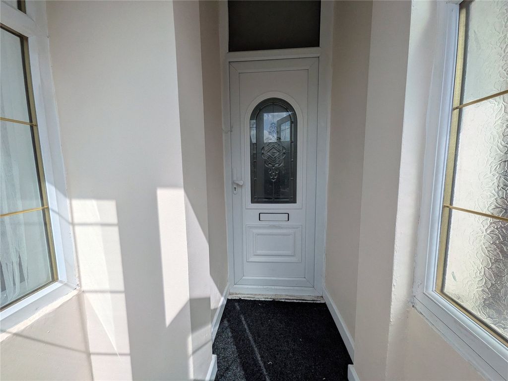 Property photo 3 of 15 Entrance