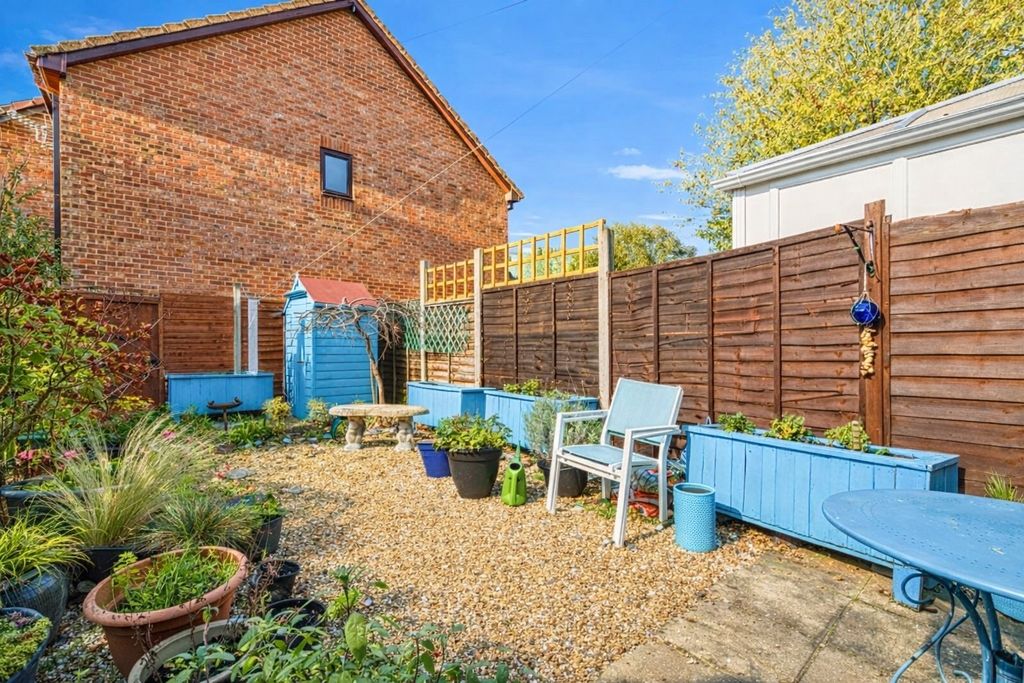 Property photo 3 of 15