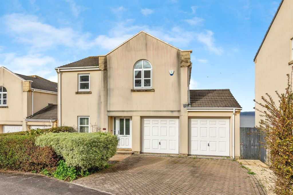 Property photo 2 of 19