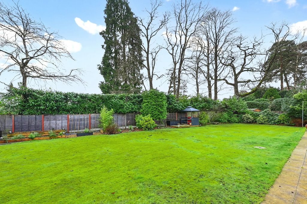 Property photo 3 of 26 Picture No. 04