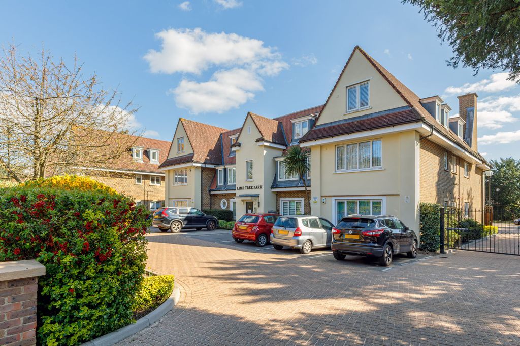 Property photo 1 of 25