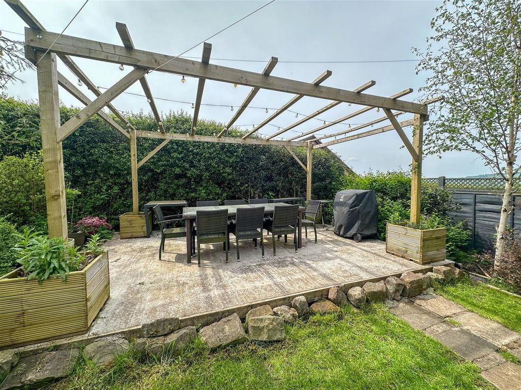 Property photo 3 of 24