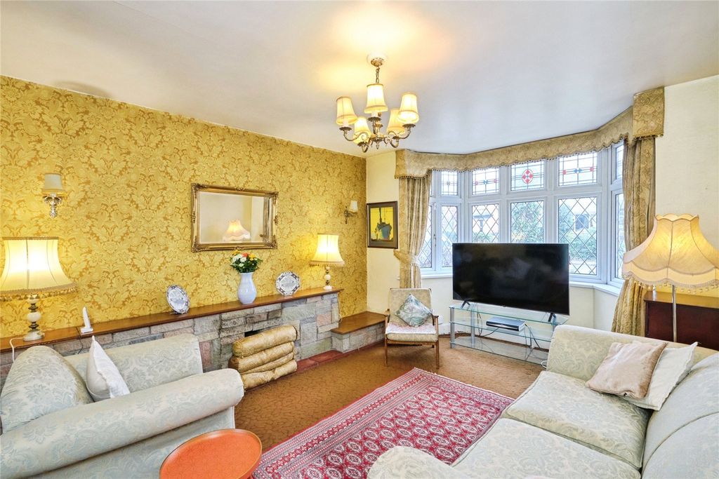 Property photo 3 of 24 Picture No. 02