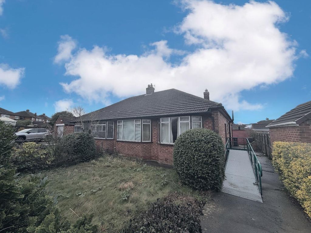 Property photo 1 of 10 Front