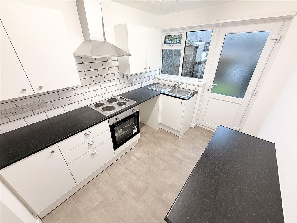 Property photo 1 of 9 Tempimagejupdk3.Jpg