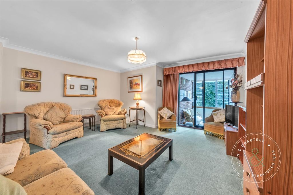 Property photo 3 of 23 Caswell-House-13.Jpg