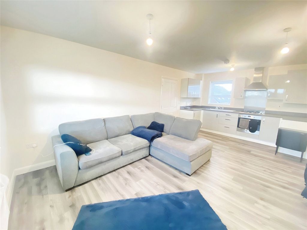 Property photo 3 of 12 Lounge/Diner/Kitchen
