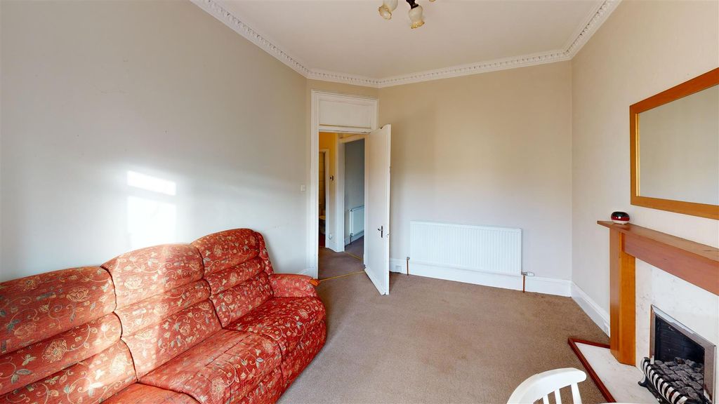 Property photo 3 of 7 S008.Jpg