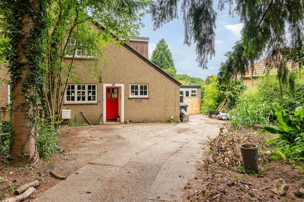 Property photo 1 of 22 External-5