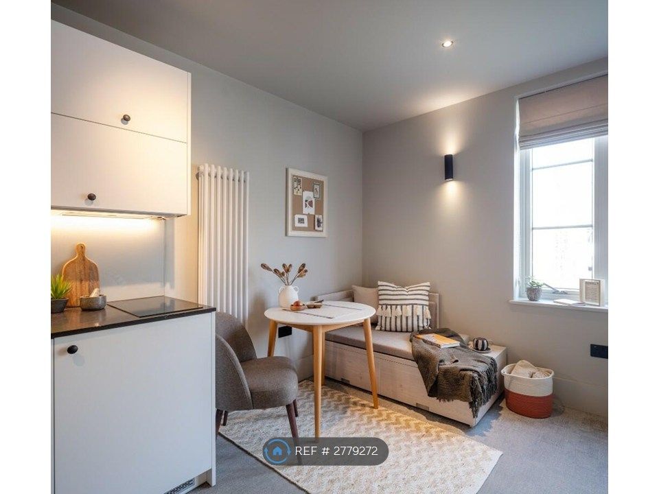 Property photo 2 of 16 Studio Relaxation Space