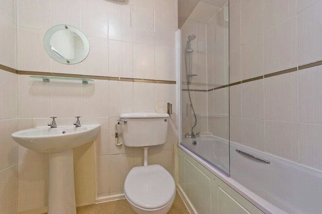 Property photo 3 of 14 Picture No. 32
