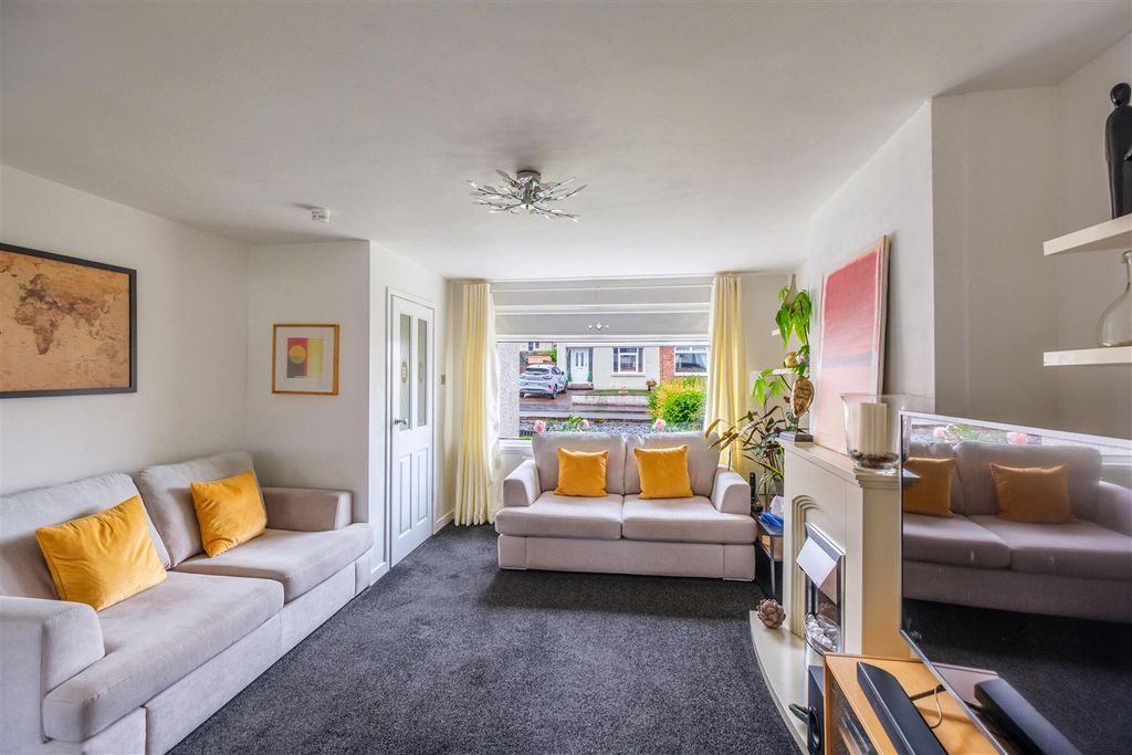 Property photo 2 of 19 Millholm Gardens-9.Jpg