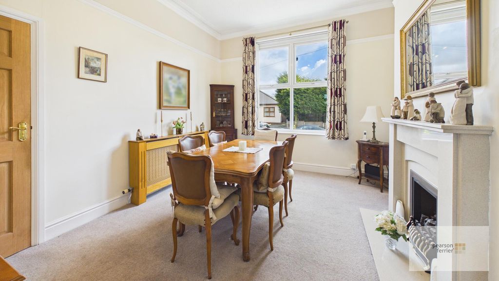 Property photo 3 of 22 Dining Room