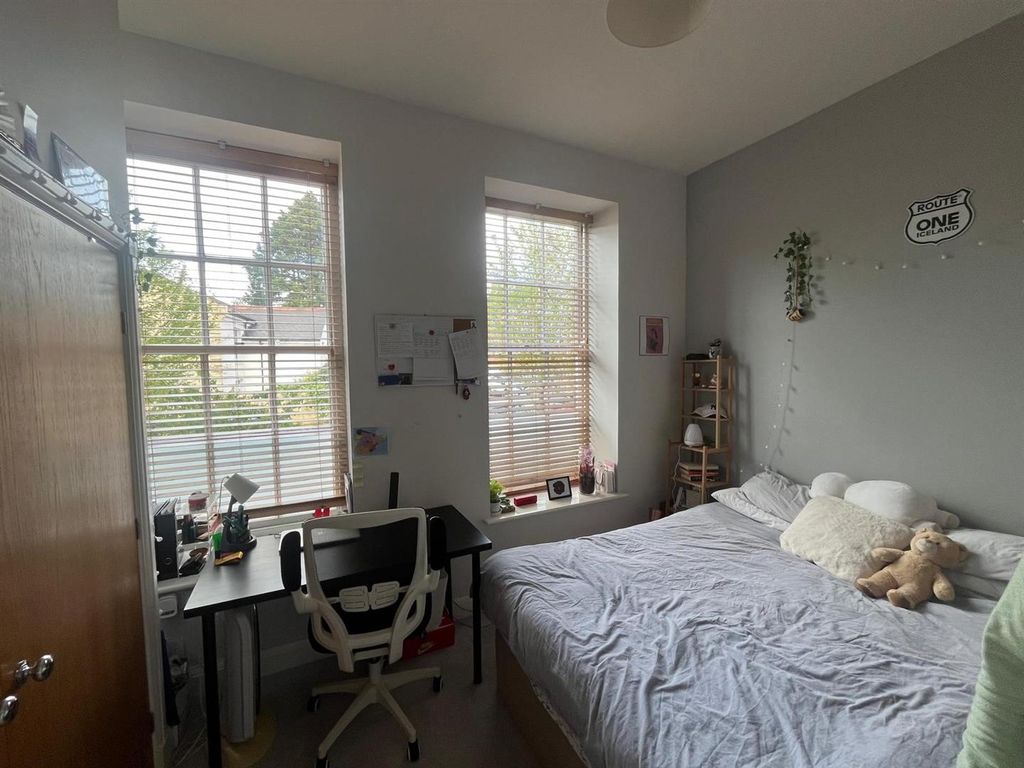 Property photo 2 of 13 Pic 2.Jpg