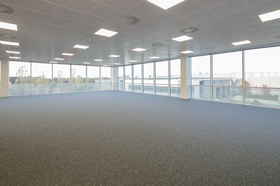 Property photo 2 of 6 The Curve Langley Internal 3.Jpg