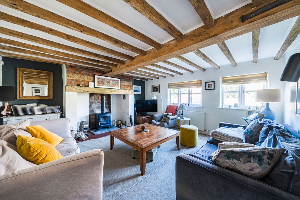 Property photo 3 of 20 Picture No. 06