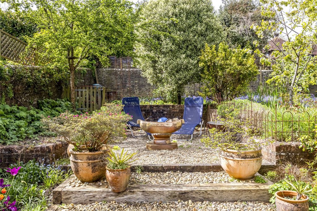 Additional image 22 of 5 bed detached house for saleKing Henrys Road, Lewes, East Sussex BN7