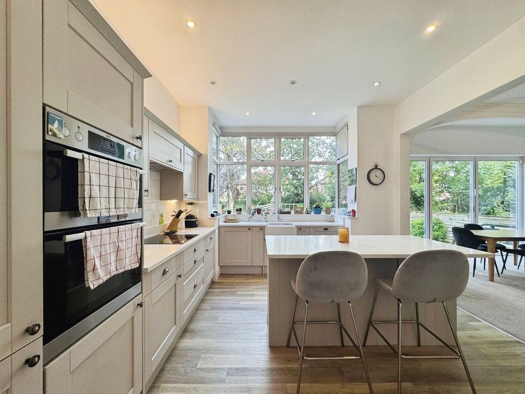 Property photo 2 of 32 Picture 2