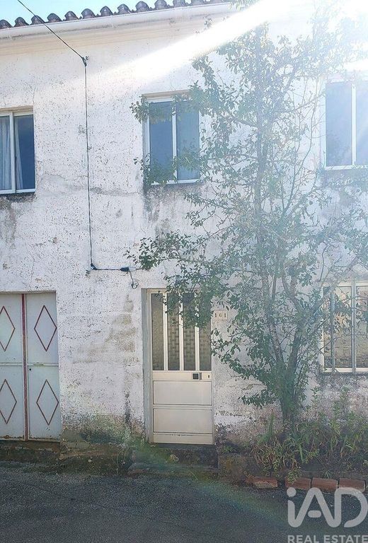 Property photo 3 of 26