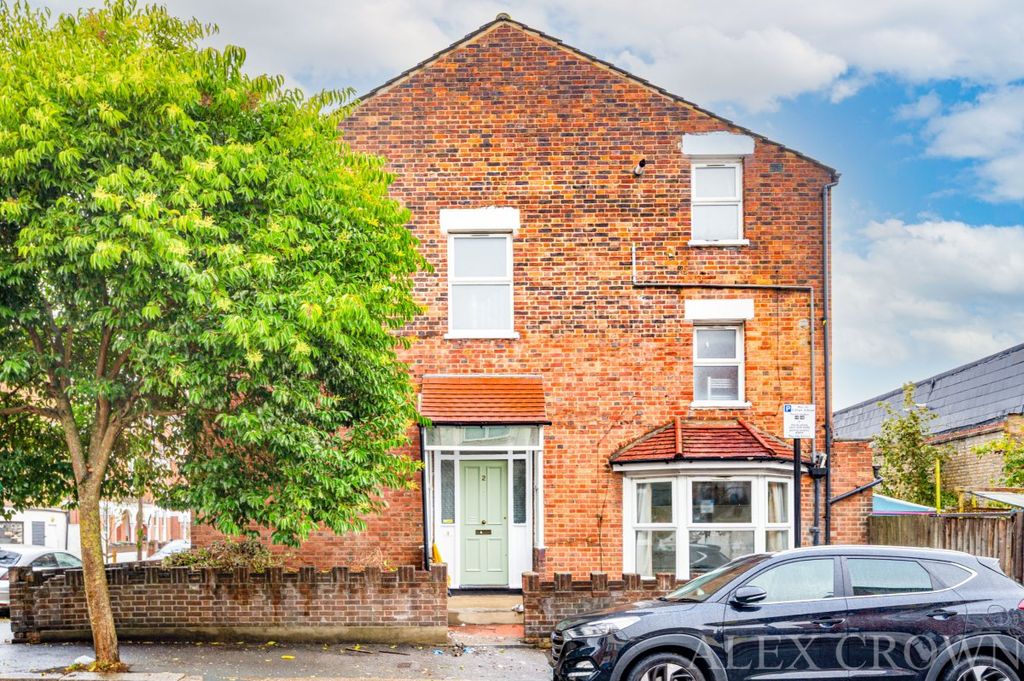 Property photo 1 of 23