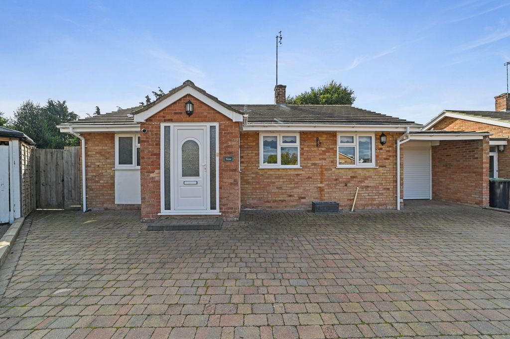 Property photo 1 of 16