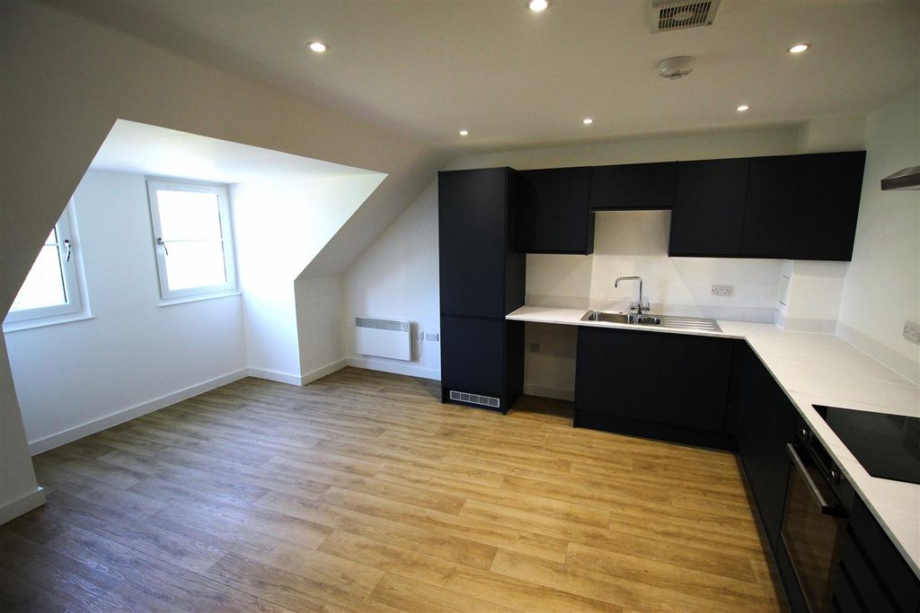 Property photo 2 of 14 Img_4226.Jpg