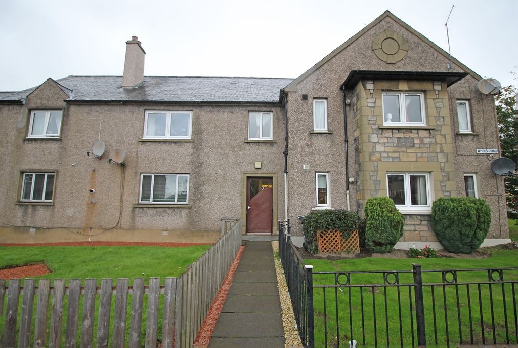 Property photo 1 of 5