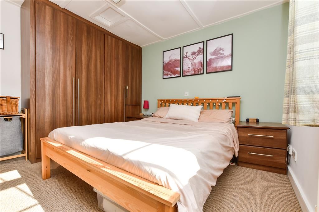 Property photo 1 of 13 Bedroom 1
