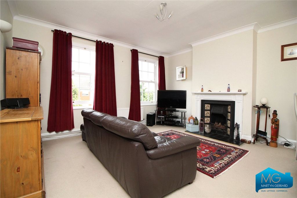 Property photo 3 of 7 Picture No. 14