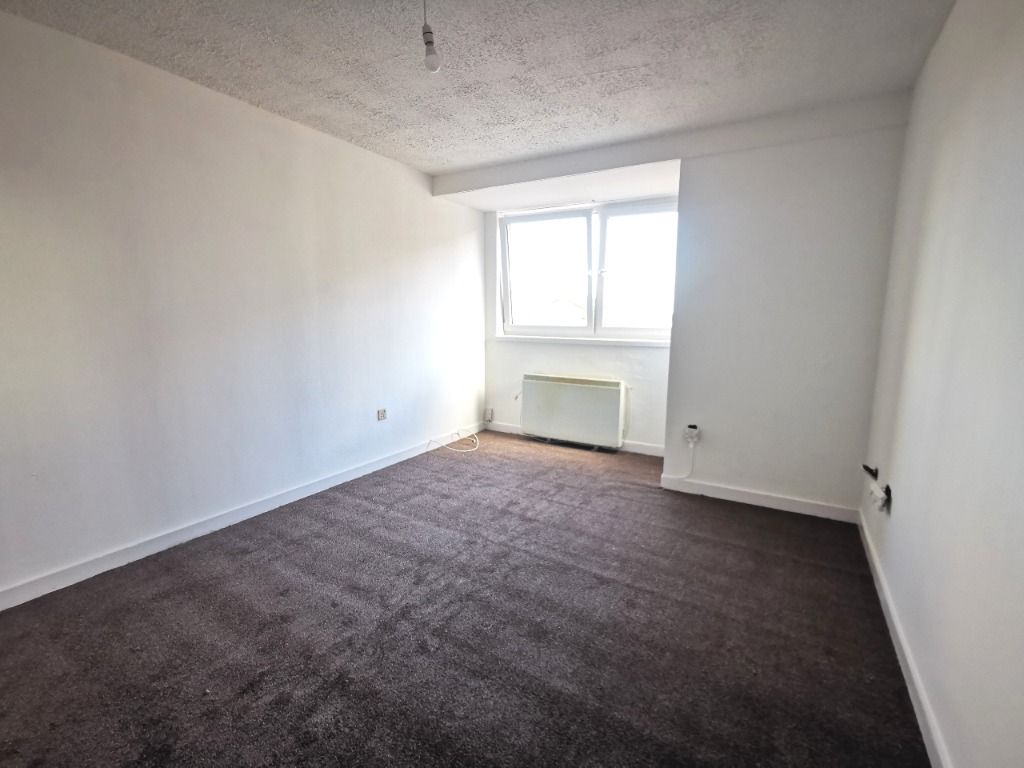 Property photo 2 of 11 Photo 2