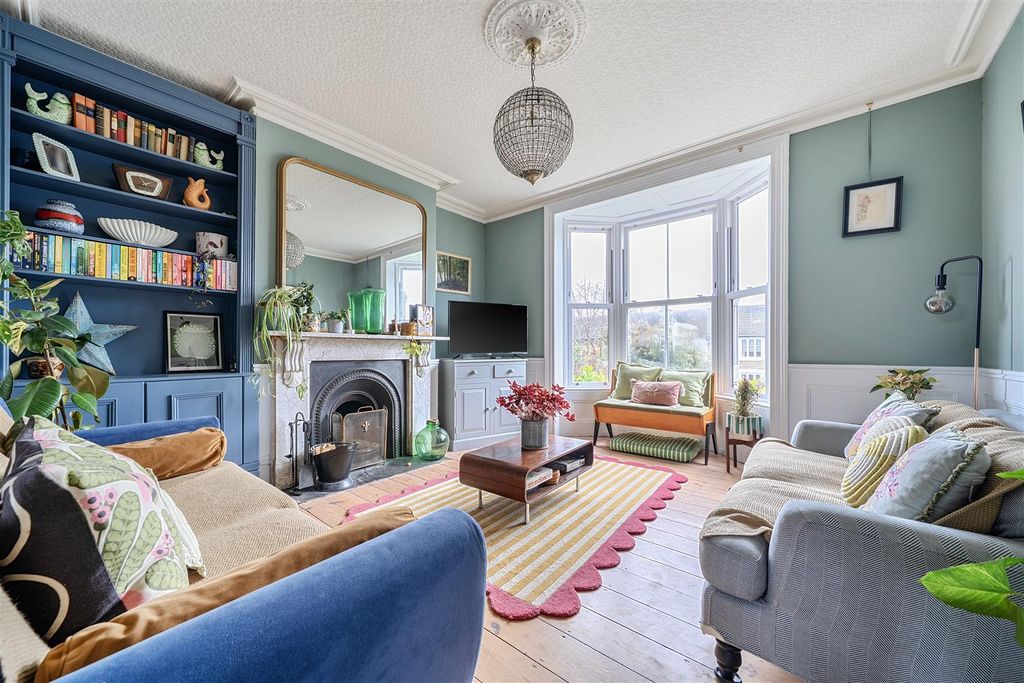 Property photo 2 of 22 1397657-17-69726A4703Af0.Jpg