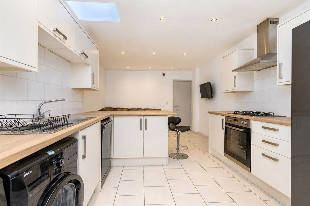 Property photo 1 of 15 Img_9886.Jpg