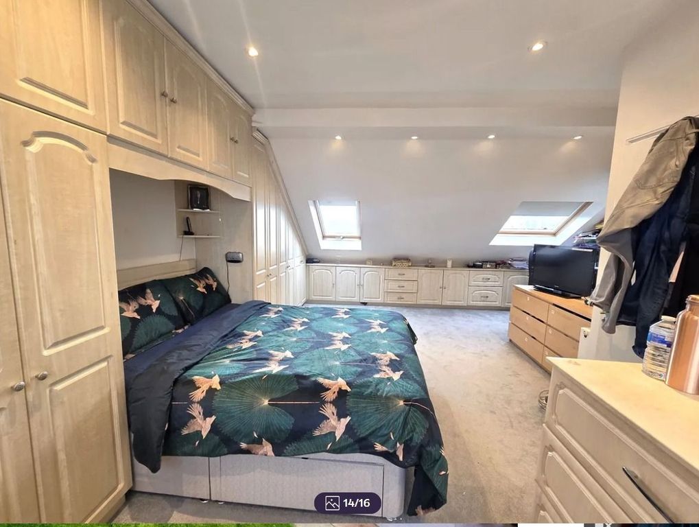 Additional image 13 of 5 bed semi-detached house for saleGledwood Gardens, Hayes UB4