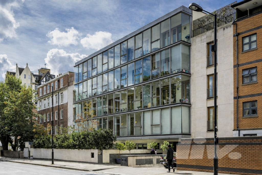 Property photo 1 of 2 Photo 2