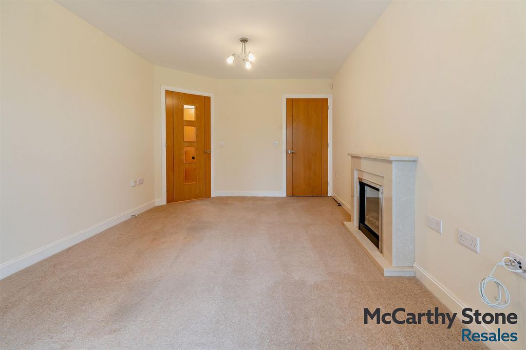 Additional image 7 of 1 bed flat for saleAlder View Court, 1A Newby Farm Road, Scarborough YO12