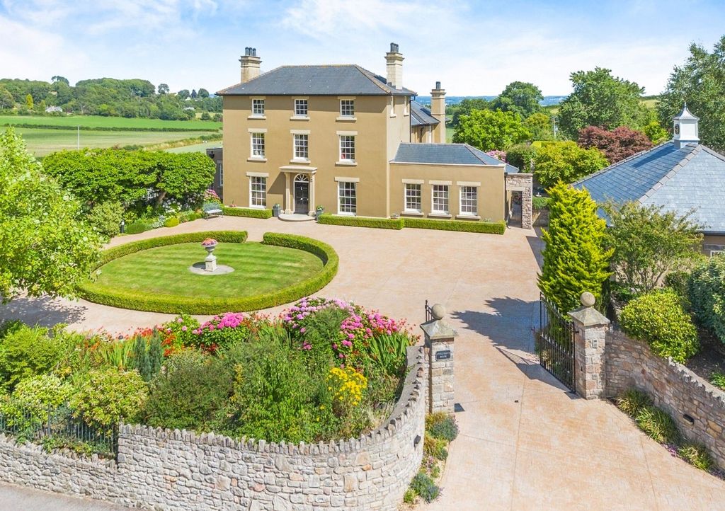 Property photo 1 of 46 P044044_01.Jpg