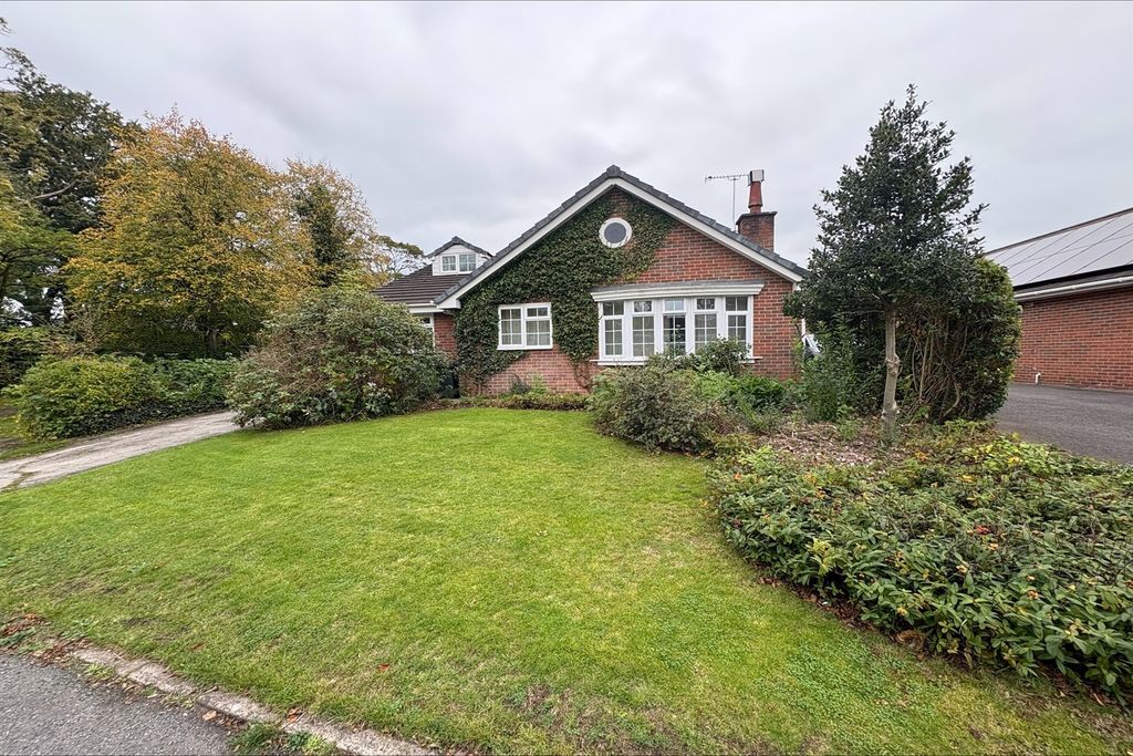 Property photo 1 of 14 (Main)